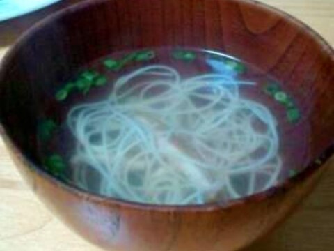 簡単５分で完成！残り物の素麺がお吸い物に★